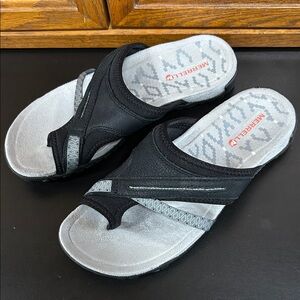 Merrell Black and Silver Slide Sandals